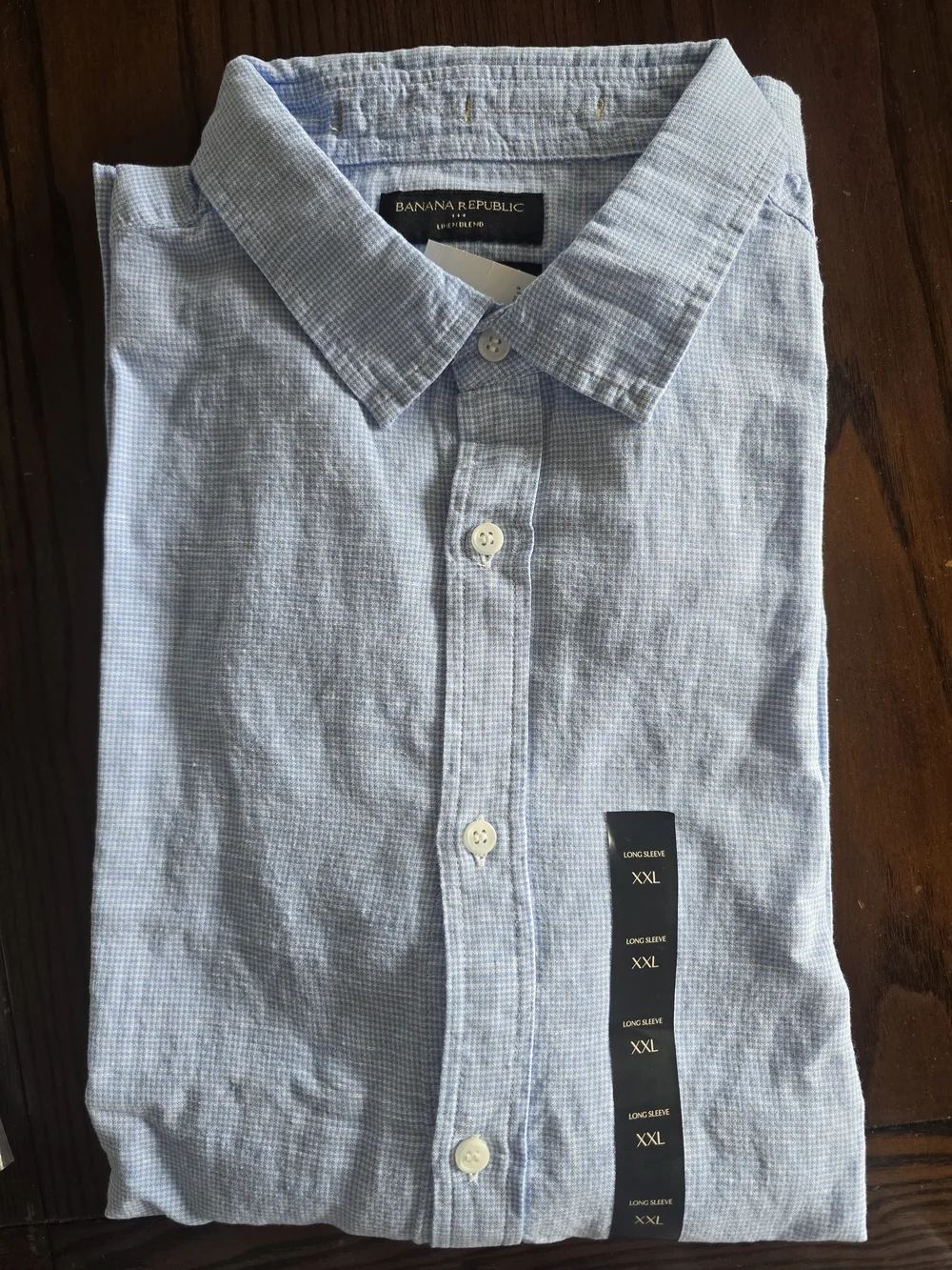 Banana Republic Men's Pale Blue Button-Up Dress Shirt
